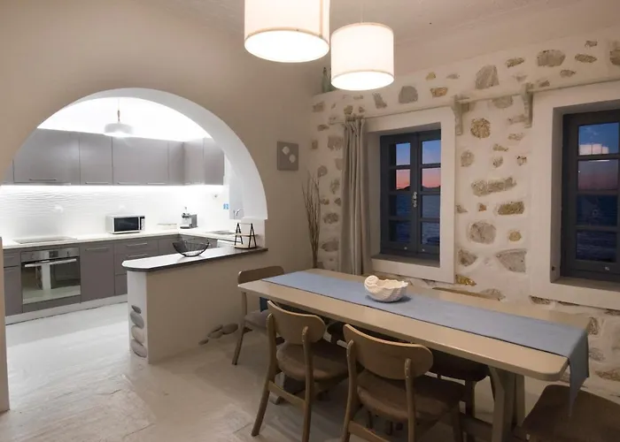 Dom wakacyjny Kyma Seafront Exceptional 2bd House In *