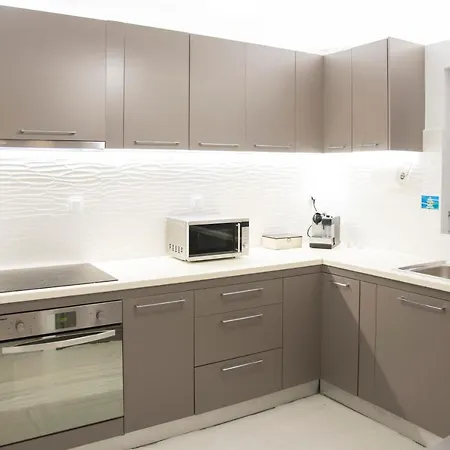 Kyma Seafront Exceptional 2bd House In בית נופש נאוסה