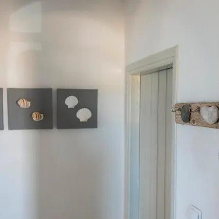 בית נופש Kyma Seafront Exceptional 2bd House In