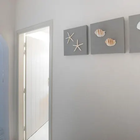 בית נופש Kyma Seafront Exceptional 2bd House In